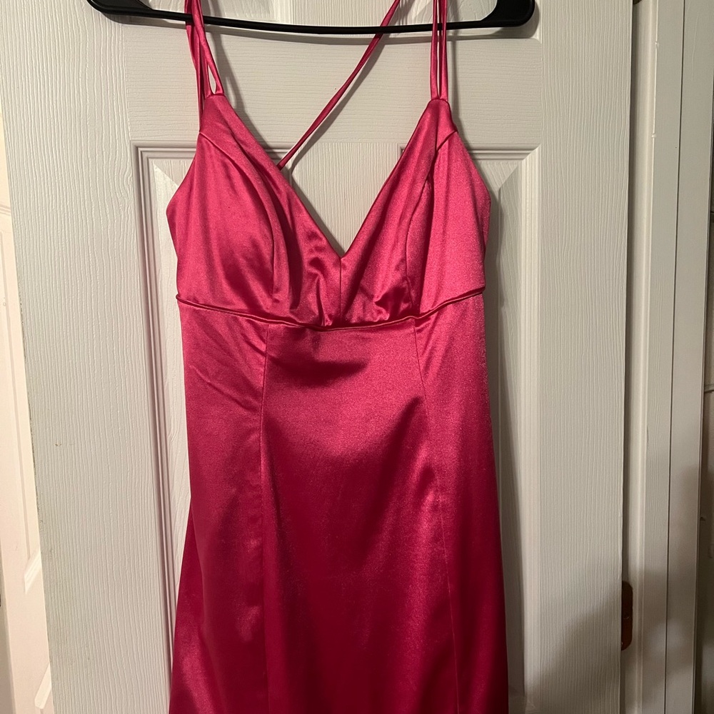 Pink silk mini dress w straps on back. Perfect for homecoming!
